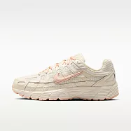 NIKE W NIKE P-6000 女 休閒鞋 IR1215101 US5 米白色
