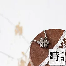 『時空間』帕茨河極光幻影雪花鑲鑽造型(18Kgp????)項鍊 白金色
