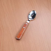 【日本青芳製作所】職人木柄 不鏽鋼湯匙16cm ‧ 棕