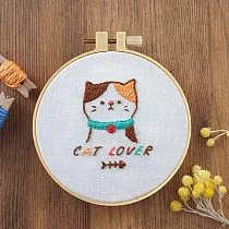 【HobbyEasy】可愛動物刺繡 我愛喵星人(暢銷新裝版)