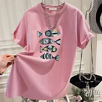 【初色】夏日小魚印花寬鬆圓領短袖T恤上衣─共5色─33119(M─2XL可選) XL 皮粉色