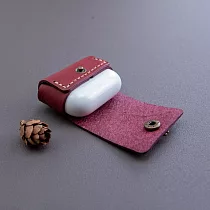 Be Two 手工皮件 ∣ airpods pro 耳機收納包 真皮皮革皮套 【紅色牛皮+小樹】