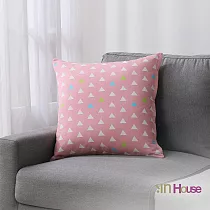 IN─HOUSE─簡約系列抱枕─三角迷蹤粉(50x50cm)/1入