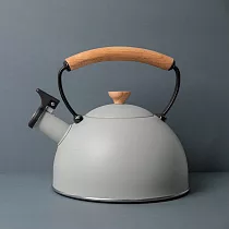 《La Cafetiere》木柄不鏽鋼笛音壺 | 煮水壺 燒水壺 ─ 米灰1.6L