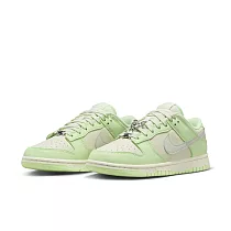 NIKE DUNK LOW NN SE 女休閒鞋─白綠─FN6344001 US8.5 白色