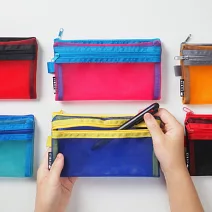 【CUBIX】兩折式輕量細網筆袋