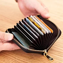 CHENSON真皮11卡一手握卡包零錢包(W22148-3) 黑