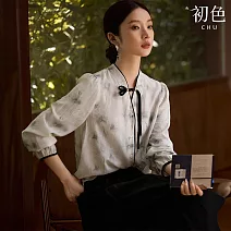 【初色】新中式水墨印花盤扣拼色V領長袖燈籠袖七分袖襯衫上衣女上衣-白色-37910(M-2XL可選) 2XL 白色