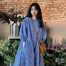 【初色】刺繡圓領七分袖細格紋寬鬆中長連衣裙連身洋裝-藍色-10126(M-2XL可選) M 藍色