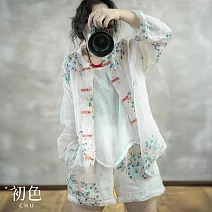 【初色】新中式盤扣輕薄長袖襯衫上衣女上衣+古風印花休閒短褲套裝-花色-10145(M-2XL可選) XL 花色