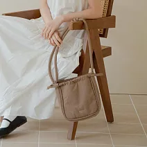 【瀏海樹】鬆鬆散步側背小包 -  沙色