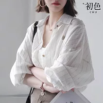 【初色】寬鬆條紋輕薄長袖翻領防曬襯衫外套空調衫上衣女上衣-白色-13183(M-XL可選) M 白色