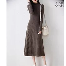 【衣途】修身半高領毛衣裙(KDSQ-70) FREE 咖啡色