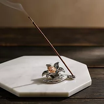 【日本悠悠庵】優雅花形 線香座 ‧ 銀