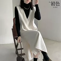 【初色】純色無袖V領側邊開叉背心馬甲中長裙連衣裙連身洋裝長裙-共3色-16692(M-2XL可選) M 杏白
