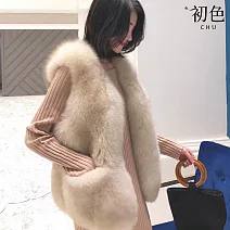 【初色】韓版修身顯瘦短款純色V領無袖坎肩仿狐狸毛馬甲外套背心女背心-共4色-17248(M-2XL可選) M 杏色