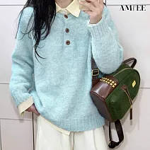 【AMIEE】鈕扣半開領百搭針織毛衣上衣(KDTQ-5853) S 淺藍