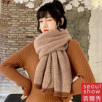 Seoul Show首爾秀 人字格紋針織加厚仿羊絨圍巾披肩  焦糖
