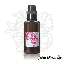日本John’s Blend 香氛柔軟精 麝香櫻花510ml