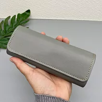 seoul show首爾秀 素面縫線磁吸PU防壓墨鏡老花近視太陽眼鏡盒  灰色