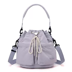 【Sayaka紗彌佳】輕量防潑多口袋束口 肩背手提機能包 -淺紫色