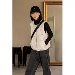 疊穿菱格背心，女裝現貨嚴選3件$990