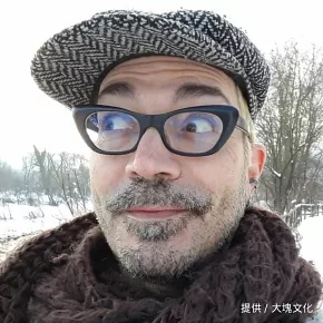 <center>大衛．卡利</center>