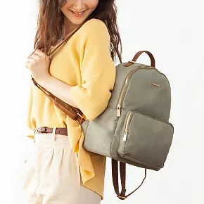 CHENSON 超級纖維7口袋中型後背包 (CG84126-G) 綠