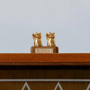 【呼運貓】雙隻幼貓組(幼貓x2+財富自由匾額+底座/無香氛) 金色