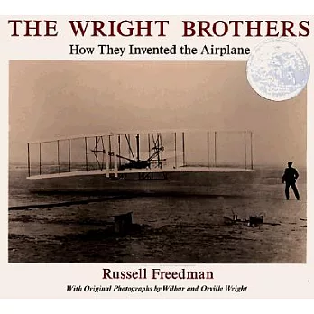 The Wright brothers : how they invented the airplane