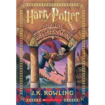 Harry Potter and the Sorcerer’s Stone (Harry Potter, Book 1)