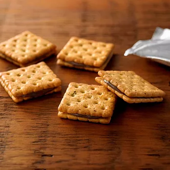 [MUJI 無印良品]奶油風味夾心餅乾巧克力／2入x6袋