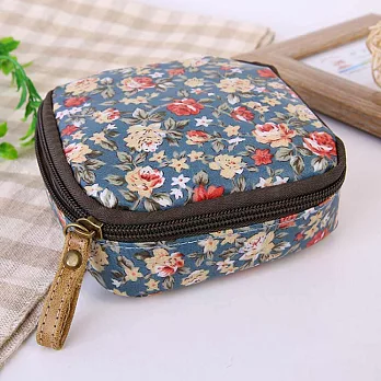 AmaZing 韓國布藝防水大容量拉鍊化妝包 (10款任選)小碎花