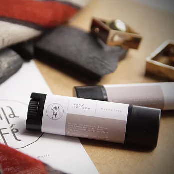 Lilla Fe 無敵美女 香水膏 Woody lady Solid perfume