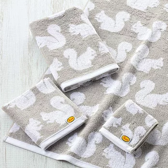 【日本丸真】Anorak英倫設計款洗臉巾 (松鼠)