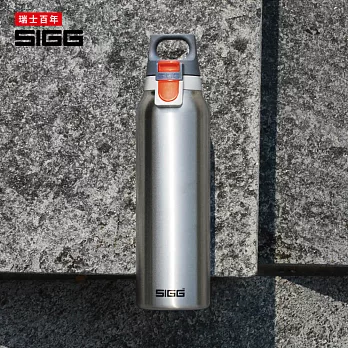 瑞士百年 SIGG 彈蓋輕量保溫瓶 550ml -  霧銀