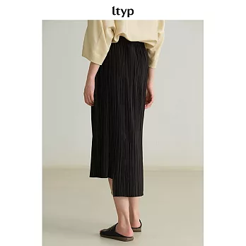 ltyp旅途原品 韓國進口針織壓褶不對稱直身半裙 M L-XL  L 靜謐黑