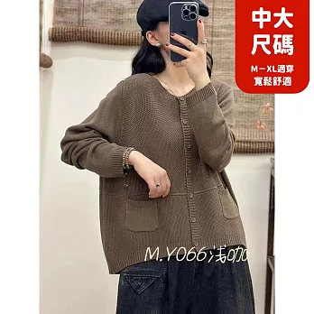 【慢。生活】復古圓領單排扣寬鬆針織上衣 81401  FREE 淺咖