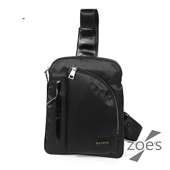 【Zoe’s】頂級防潑水多口帶拉鍊 潮流隨身胸包(時尚黑)