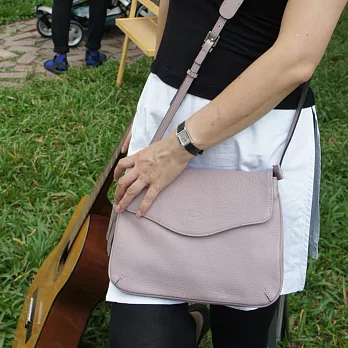 La Poche Secrete :淘氣女孩的隨行信封包_手拿肩背兩用包甜美粉