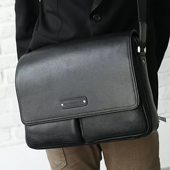 Roberta Colum - 時尚鉚釘軟牛皮多口袋功能側肩斜包黑色