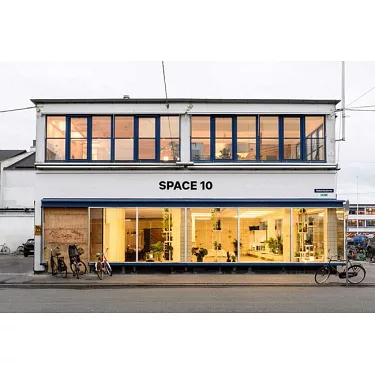BRANDLife: Concept Stores & Pop-ups: Integrated Brand Systems in Graphics  and Space