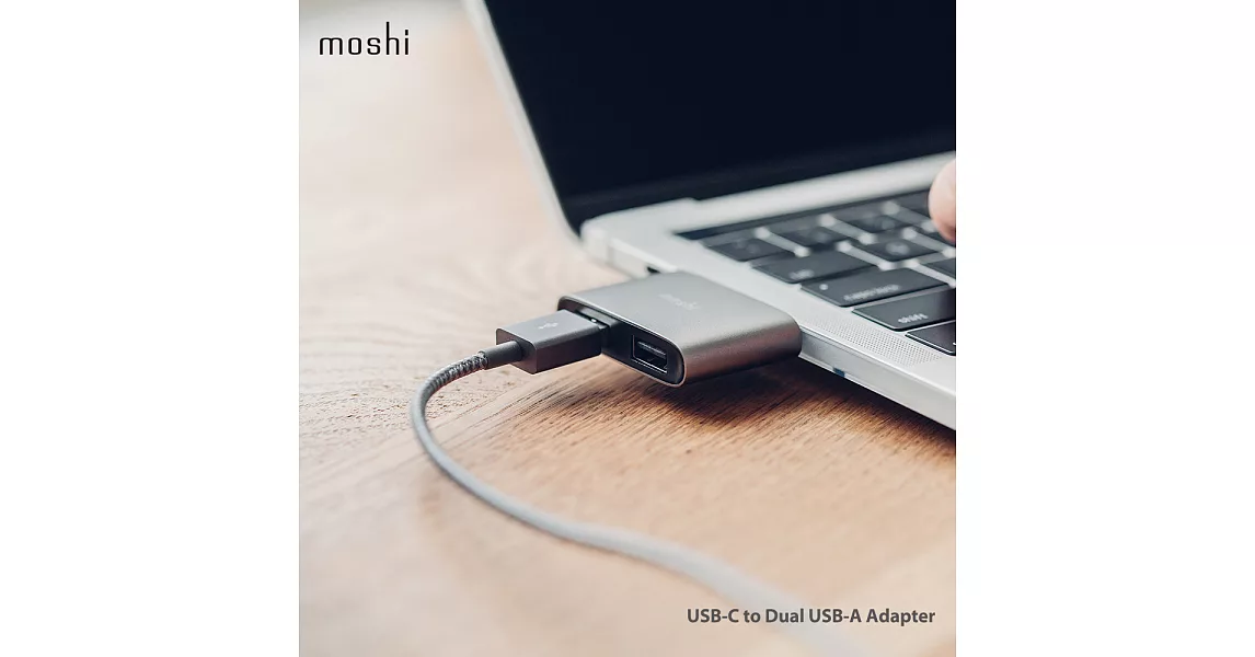 Moshi USB-C to USB-A 雙端口轉接器鈦灰