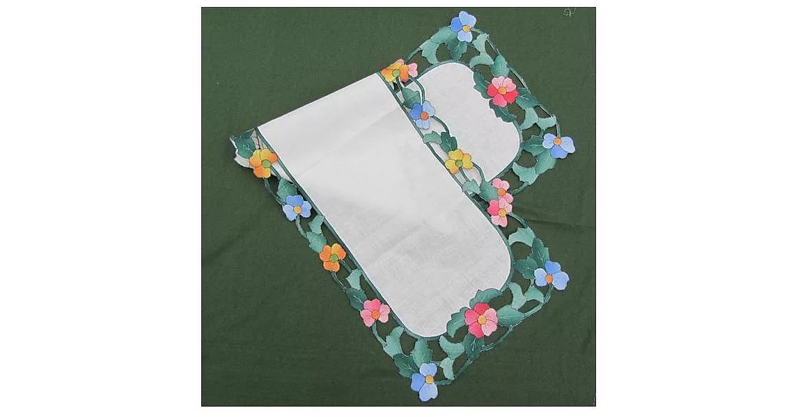 AROMA HOUSE貼布繡蕾絲桌墊TM23白色與彩色花邊