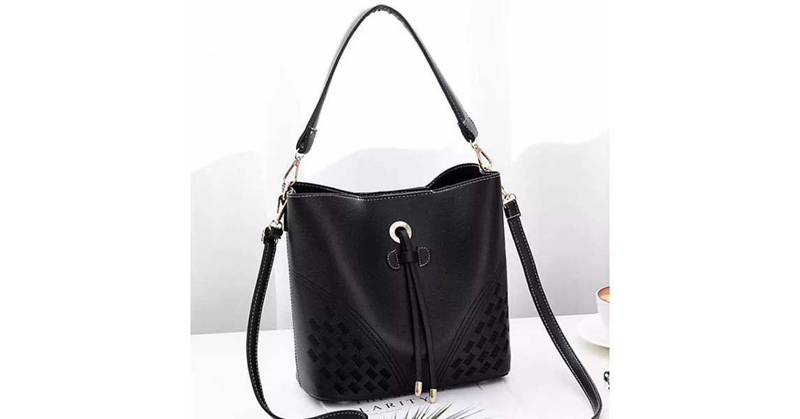 【L.Elegant】韓版時尚百搭淑女水桶包B110 (共二色)黑色