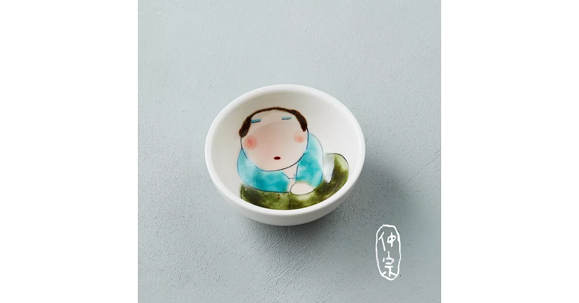 吳仲宗｜胖太太系列 - 小圓杯 - 木蘭白 (薄紗藍衣)