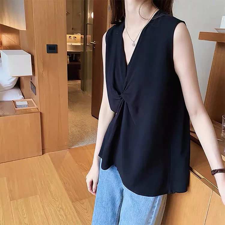 博客來 Lockers 木櫃 百搭輕熟女無袖雪紡上衣l 2色黑色