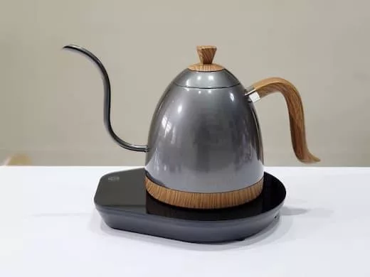 Brewista Artisan 600ml 細長嘴可調溫不銹鋼電水壺-亮黑