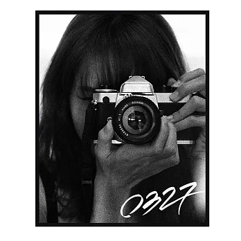 LISA (BLACKPINK) PHOTOBOOK [0327] 寫真書 限量版 (韓國進口版) 再版