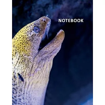 College Ruled Notebook: Giant Moray Eel Cool Student Composition Book Daily Journal Diary Notepad for researching how to become a marine biolo